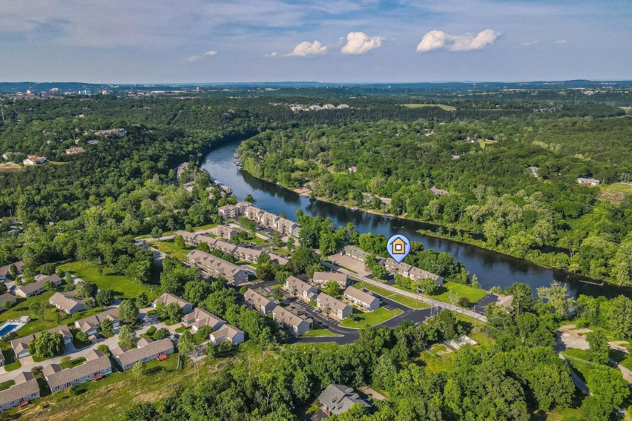 Апартаменты Waterview At Fall Creek Брэнсон Экстерьер фото